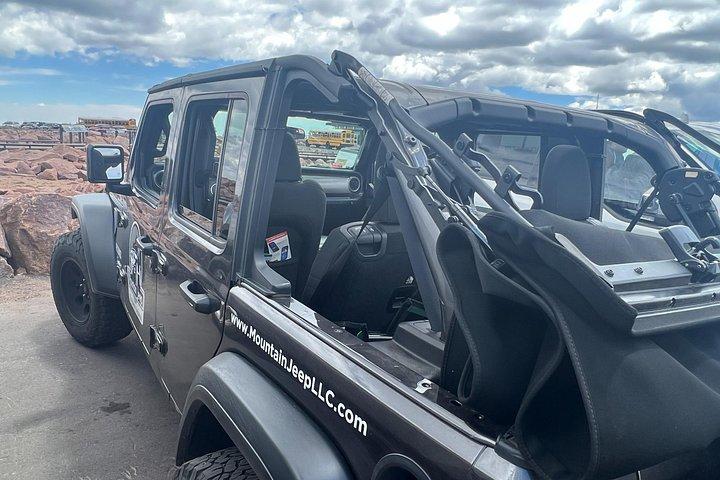 Pikes Peak Jeep Tour