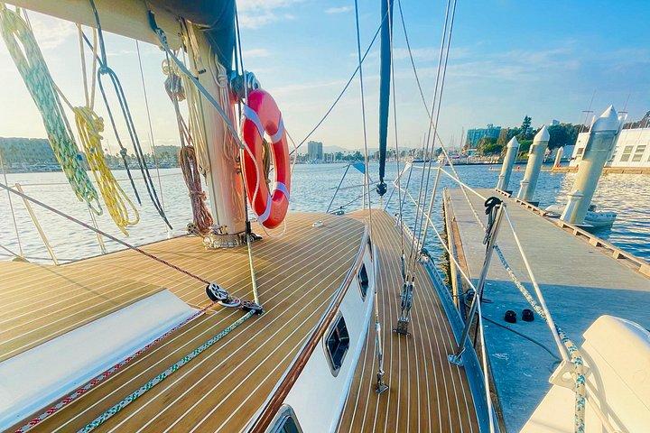 Old Plank Adventures : Sail into Deep Tranquility （古い平板の冒険：深い静けさへの帆走）