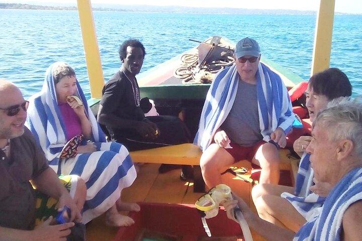モンテゴベイからネグリルへの日帰り旅行/ブービーケイ島へのボートライド/ロブスターランチ