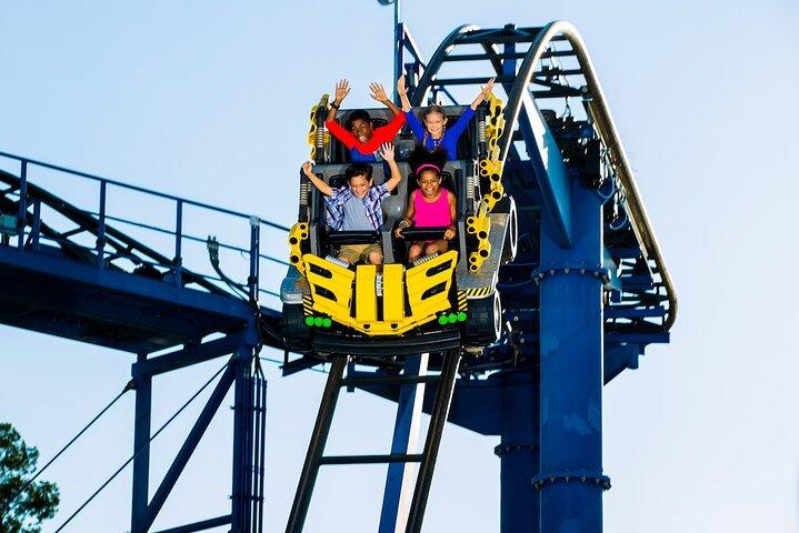 シンガポールのホテル送迎付きレゴランド マレーシア 1 日ツアー (ドライブスルー ボーダー経由)