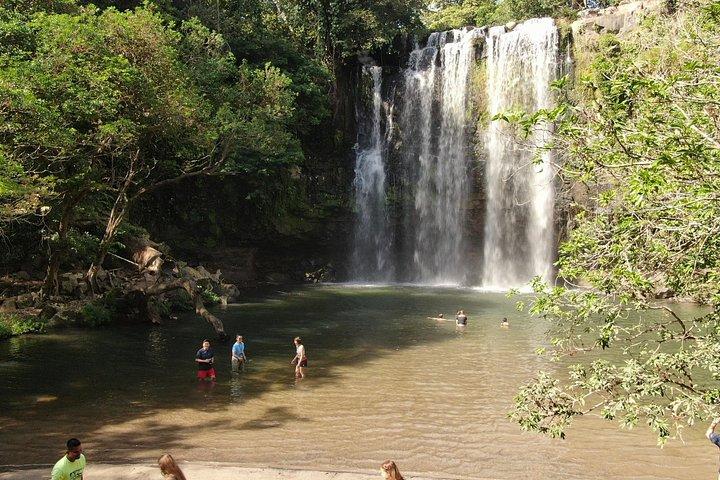 4 in 1 Sloth Encounter, Rio Celeste, Waterfalls, Rainforest tour