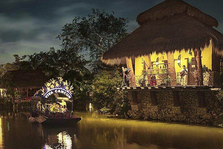 カンクンとリビエラ マヤからの送迎付きソキシミルコ ツアー メキシカン パーティー