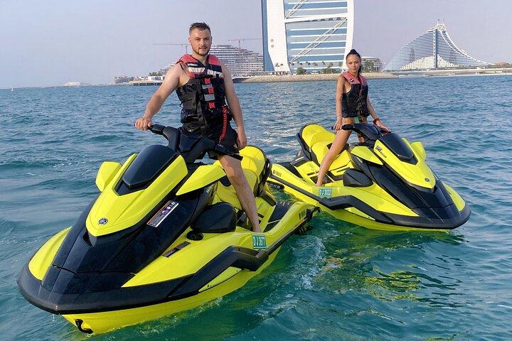 Den bedste jetski i Dubai - 30 minutters Burj Al Arab-tur