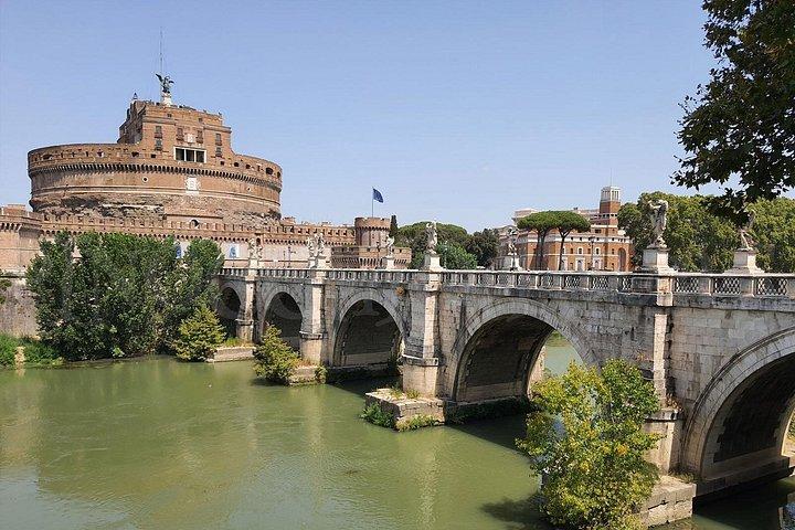 ローマの子供と家族のためのCastel Sant'Angelo Pantheon＆Piazza Navonaツアー