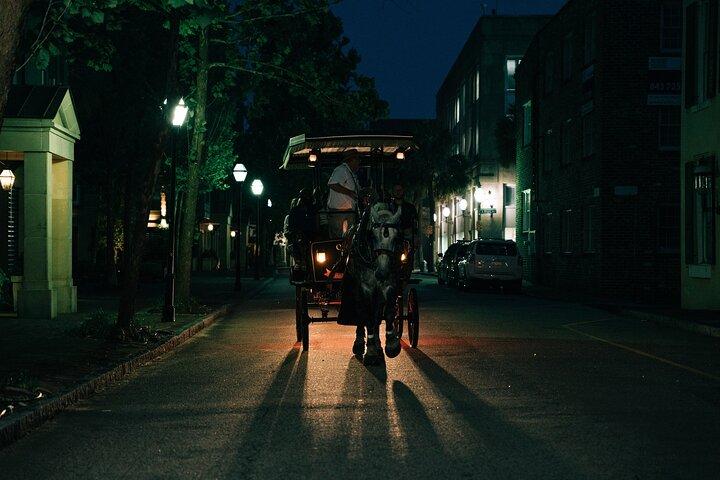 Tour du soir en calèche hantée de Charleston