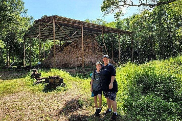 群衆を避けてプライベートボートで戻ってくる息子の聖地モーニングツアー