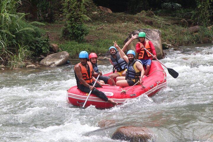 Aventura em Phuket com rafting, caverna de macacos e tirolesa + quadriciclo opcional