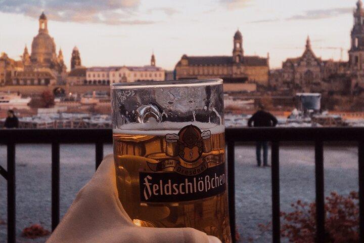 Privater Transfer von Berlin nach Dresden mit 2 Stunden Sightseeing