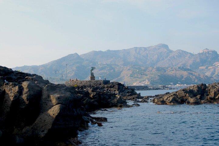 Tour naar Baia di Taormina, Isola Bella en Naxos