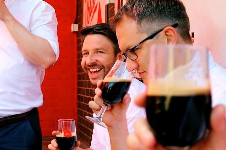 ロンドン・ブリッジ＆バラ・マーケット・フードツアー（7つの本格料理付き）