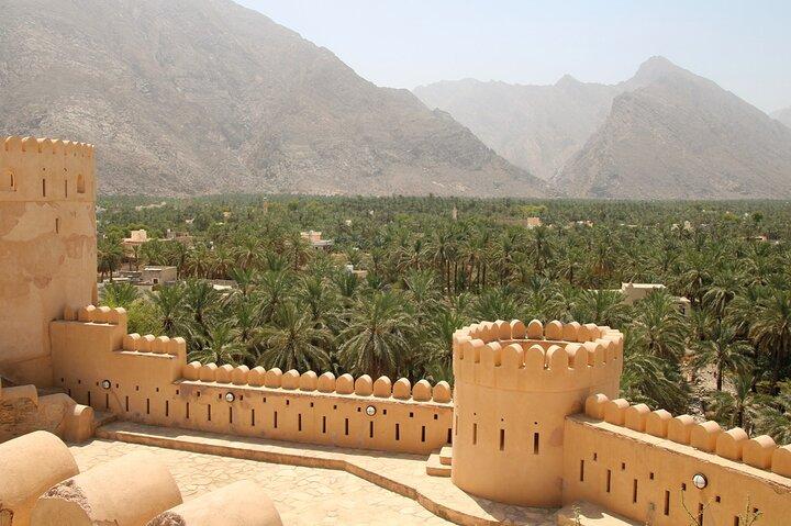 Nakhal Fort, Hot Spring og meget mere (heldagstur)