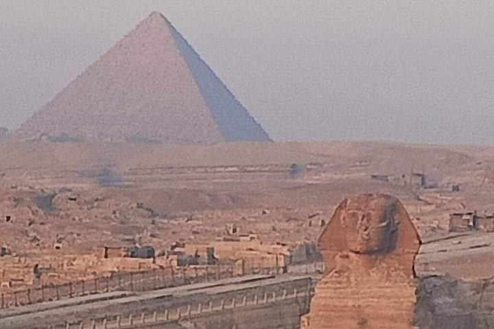 Full Day Private Guided Tours to Pyramids & Sphinx