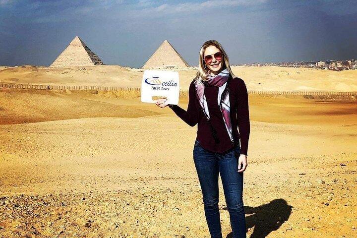 Full Day Private Guided Tours to Pyramids & Sphinx