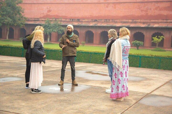 3 Hour Private Tour to the Unimaginable Beauty of Taj Mahal