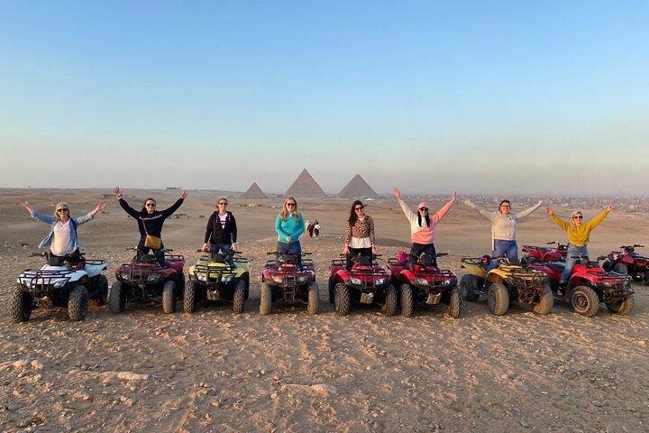 フライトによるシャルムからカイロへの特別なすべてのINC旅行（フェルッカ-キャメルライド-ATV＆ランチ