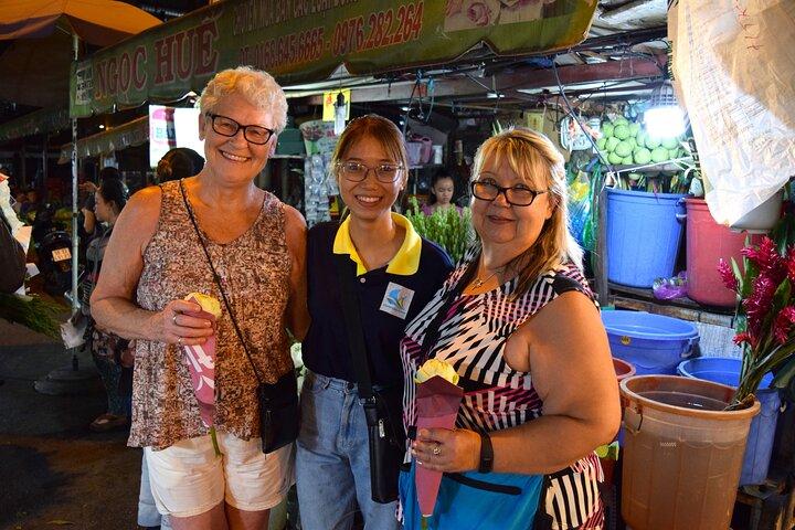 Saigon Street Food By Night - Visite privée de Foodie City avec un guide local
