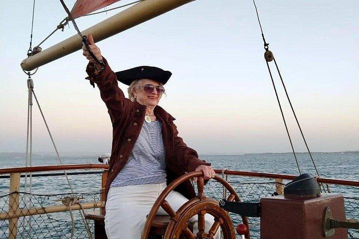 Luxury Cartagena Sunset Pirate ship Adventure, Cannon Show&Drinks
