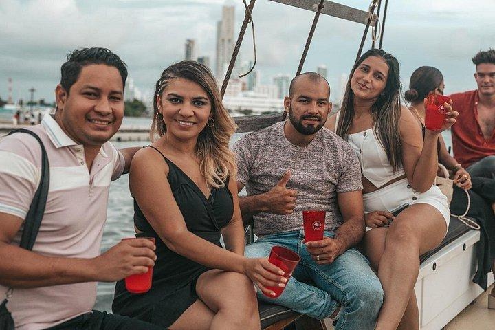Luxury Cartagena Sunset Pirate ship Adventure, Cannon Show&Drinks