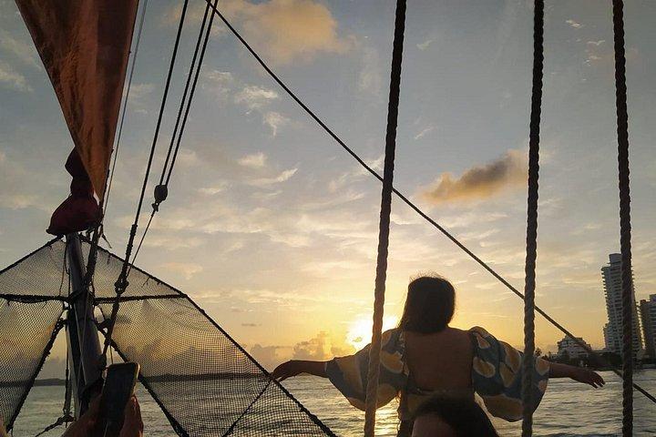 Luxury Cartagena Sunset Pirate ship Adventure, Cannon Show&Drinks