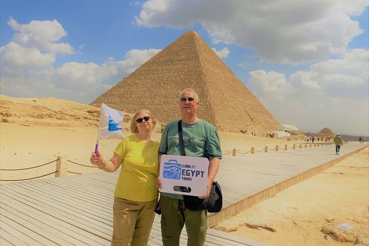 Best 2-Day Pyramids of Giza & Cairo Sightseeing with Dinner Cruise