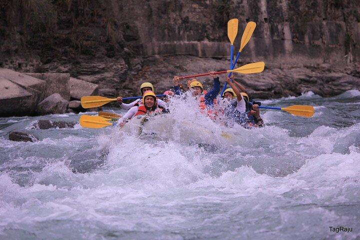1 notte 2 giorni di rafting sul fiume Trishuli da Kathmandu con auto privata