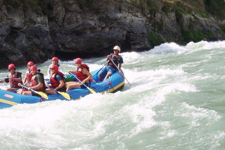 1 notte 2 giorni di rafting sul fiume Trishuli da Kathmandu con auto privata