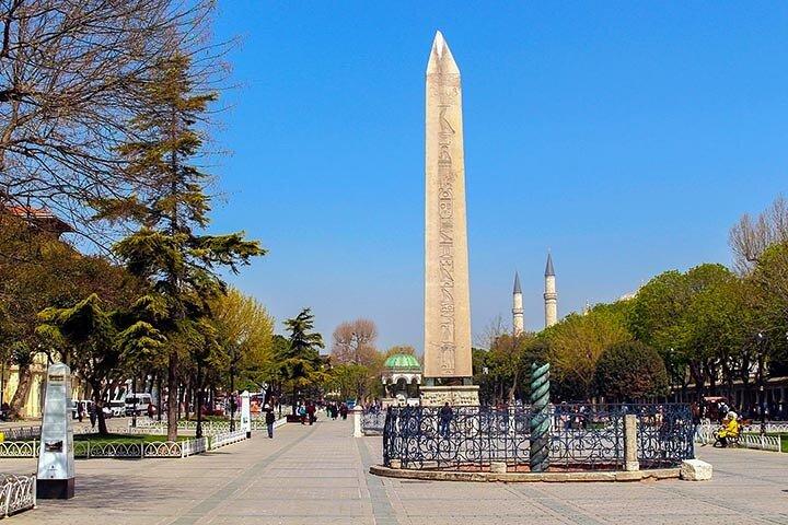 Istanbul Classics and Highlights: Full Day with Lunch