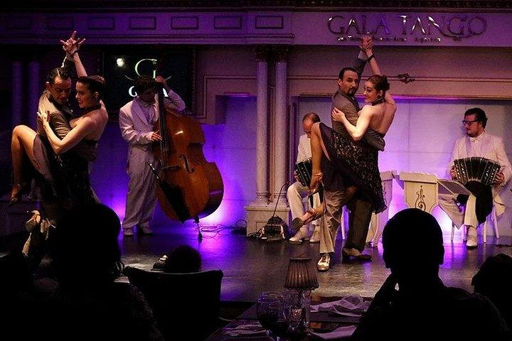 Tango show and dinner at: Gala tango