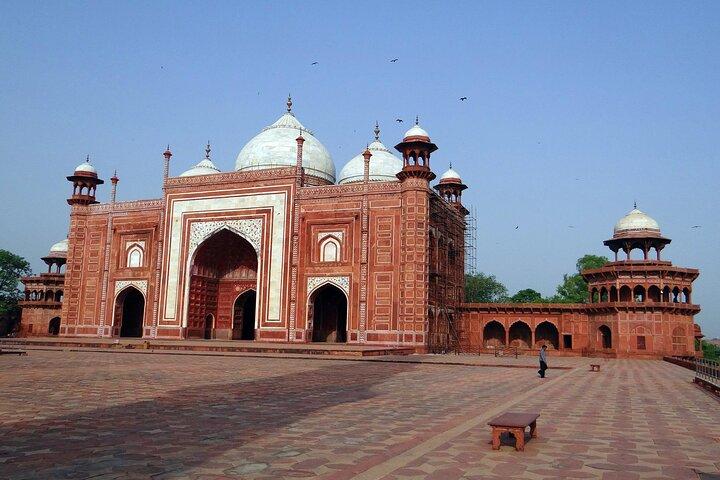 Halbtagestour durch Agra - Taj Mahal