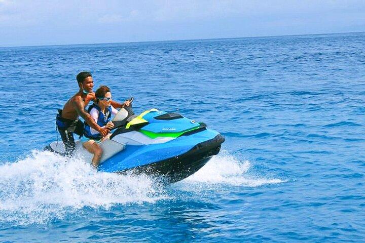 Nusa Penida Jet Ski Ausflug mit Lehrer