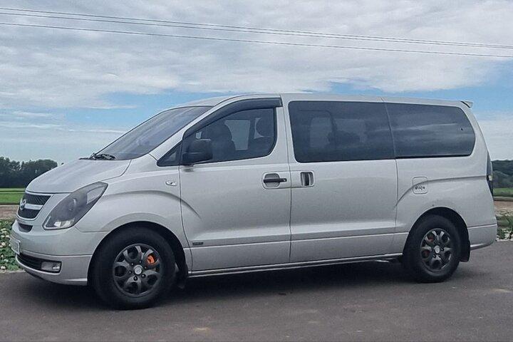 Ground Transfer/ Minivan/ Phnom Penh til Siem Reap