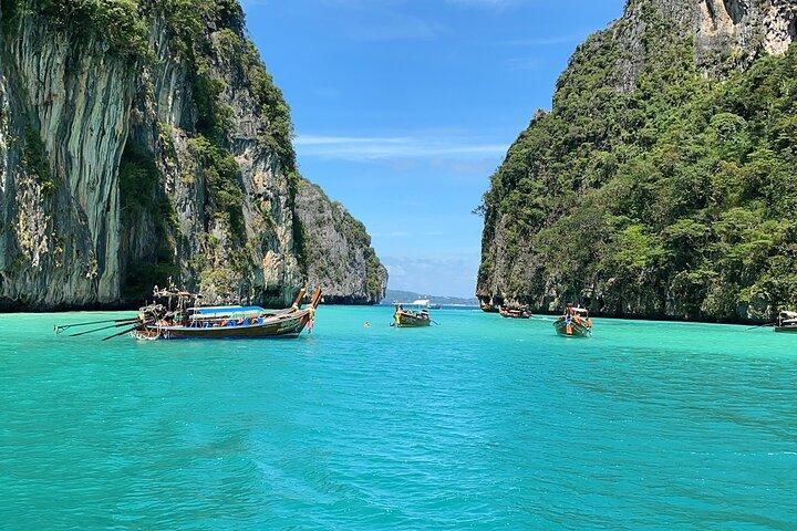 Phi Phi + 4 Islands Evita il tour delle folle da Krabi