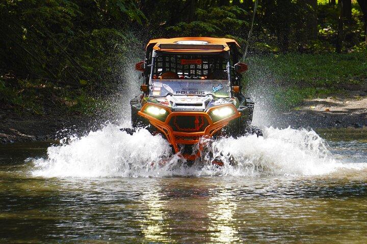 Private Beach and Mountain Buggy Tour in Guanacaste