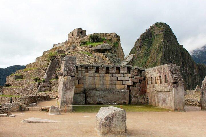 Machu Picchu 2 Tage : (Erholsames Zugerlebnis + 1 Hotelnacht)