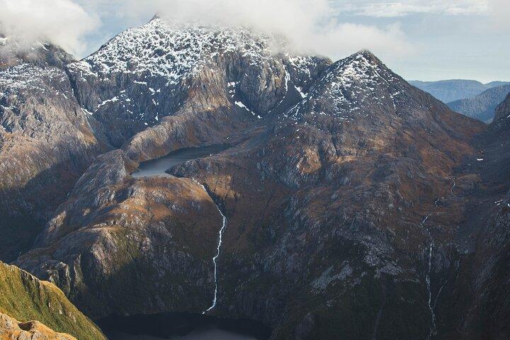 Milford Sound Grand Tour Helicopter Scenic Flight Vertrekkend vanuit Milford Sound