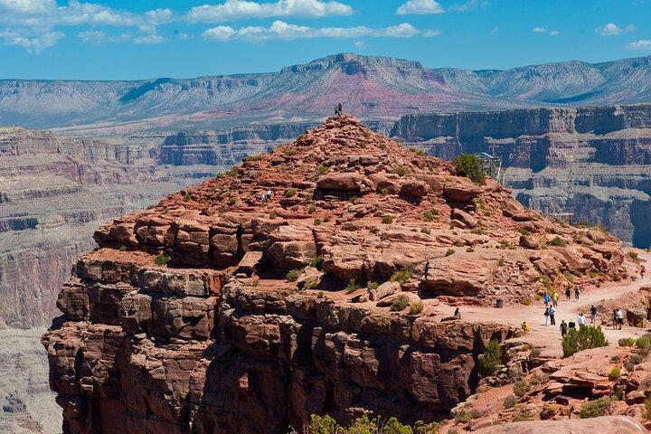 ラスベガス発ヘリコプターで行くグランドキャニオン・ウエストリム日帰りツアー