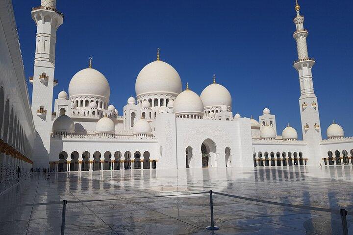 Premium Halbtagestour durch die Große Moschee von Dubai