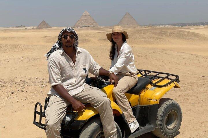 Pyramiden von Gizeh, Sphinx, Quad & Kamelritt Private Exkursion