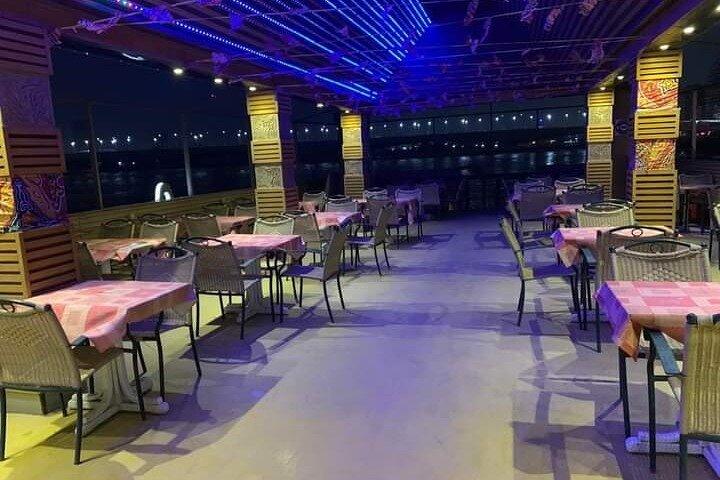 Nile dinner cruise 5 stars with belly dancer and show