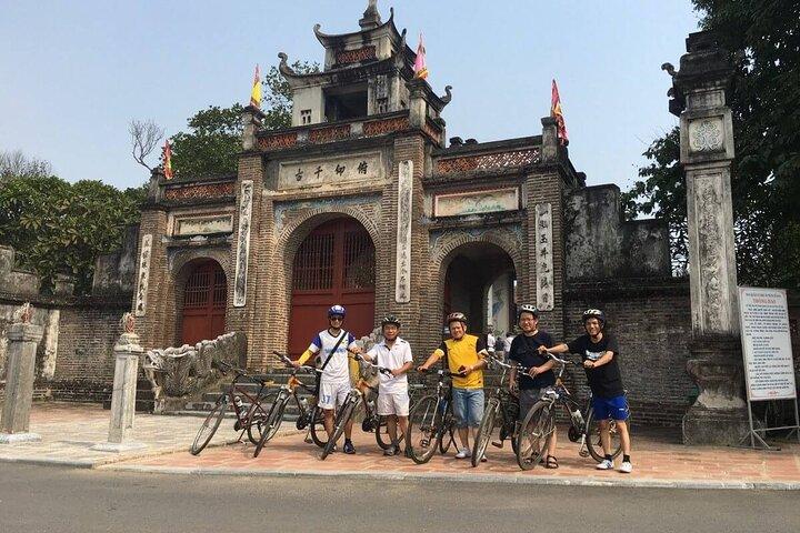 Tour in bicicletta per il paese Ha Noi