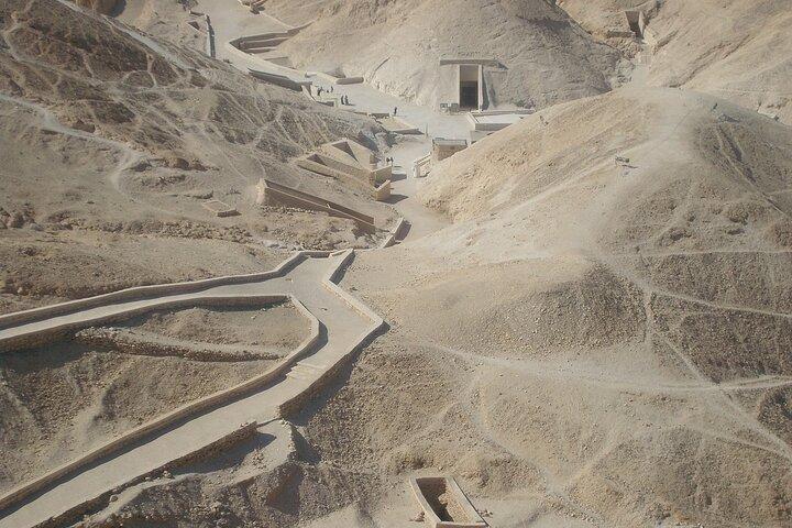 Fantastiska Luxor: Konungarnas dal – Hatshepsut Temple – Colossi of Memnon