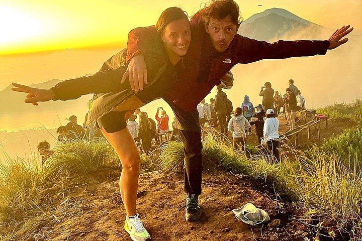 バトゥール山でのバリの日の出トレッキング