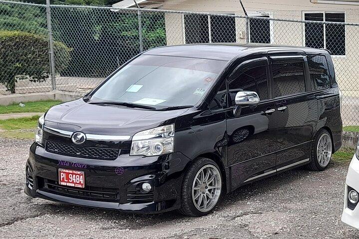 Transfert privé de l'aéroport des hôtels d'Ocho Rios (MBJ)