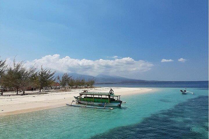 東ロンボク Secred Gilis (Gili Kondo、Gili Bidara、Gili Petagan、Gili kapal)