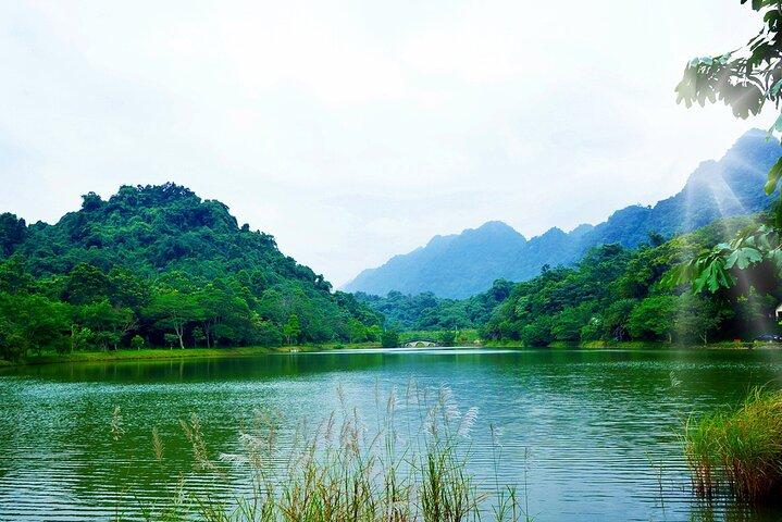 2-Days Tour in Ninh Binh Adventure Tour with Pick Up