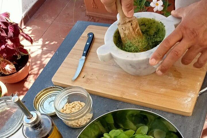 ジェノヴァで屋上料理教室：ペシュト、フレッシュパスタ＆ワイン