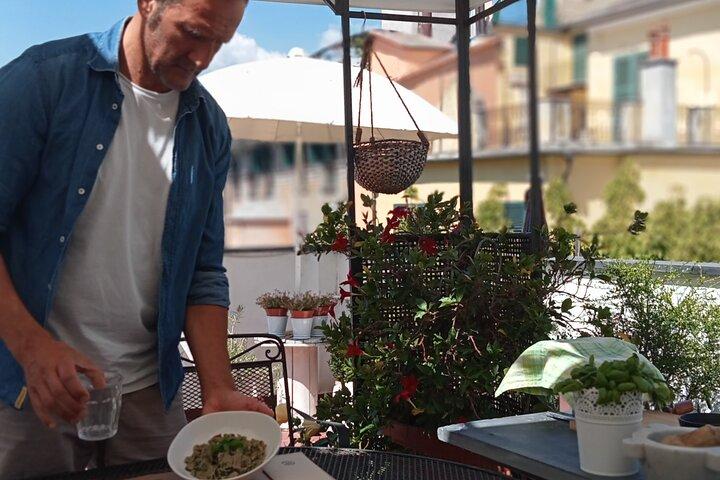 ジェノヴァで屋上料理教室：ペシュト、フレッシュパスタ＆ワイン