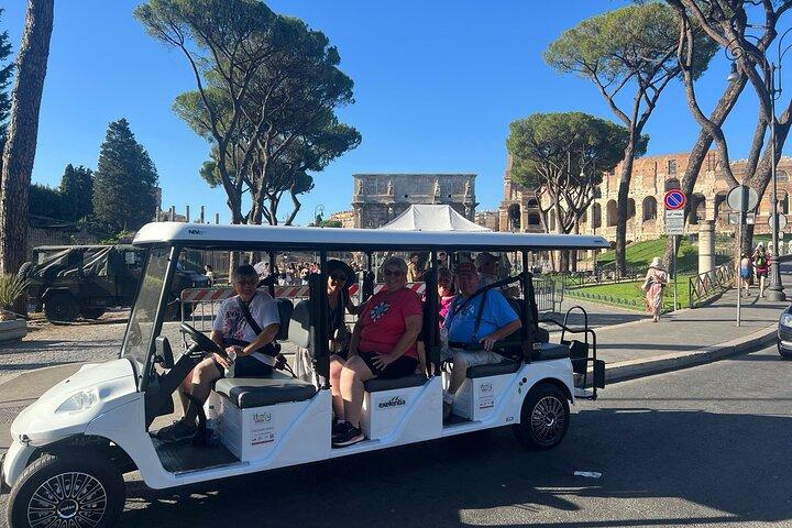Visite privée de Rome en panier de golf avec dégustation de nourriture