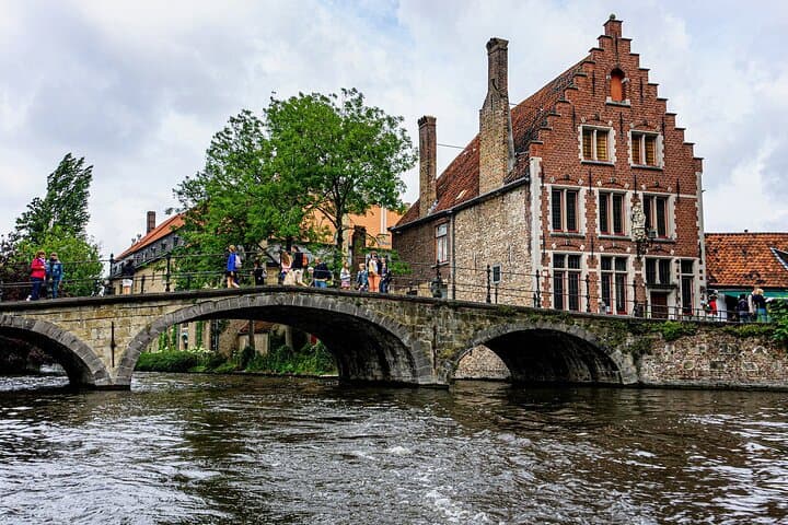 3-day Private Netherlands Belgium Express Trip Minivan from Paris