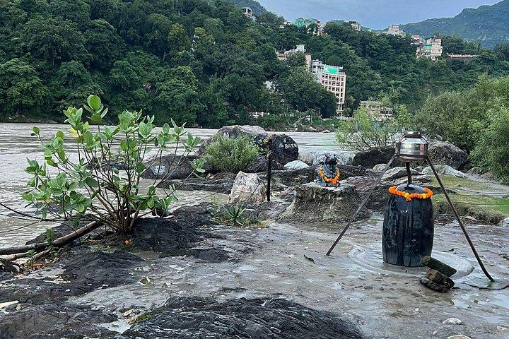 Moderate Himalayan Treks Near Rishikesh From Delhi